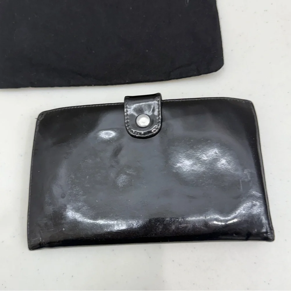 CHANEL Patent Leather Long wallet Black Gorgeous